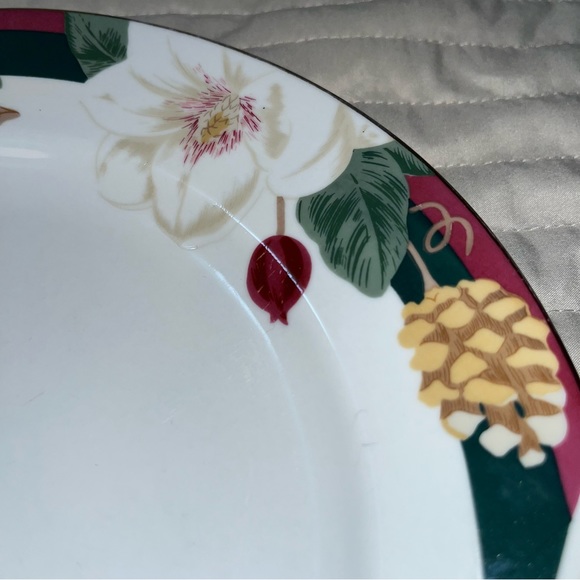 VTG TIENSHAN Magnolia fine China plate Holiday dinner serving candles 10 5/8 in. - Picture 3 of 5
